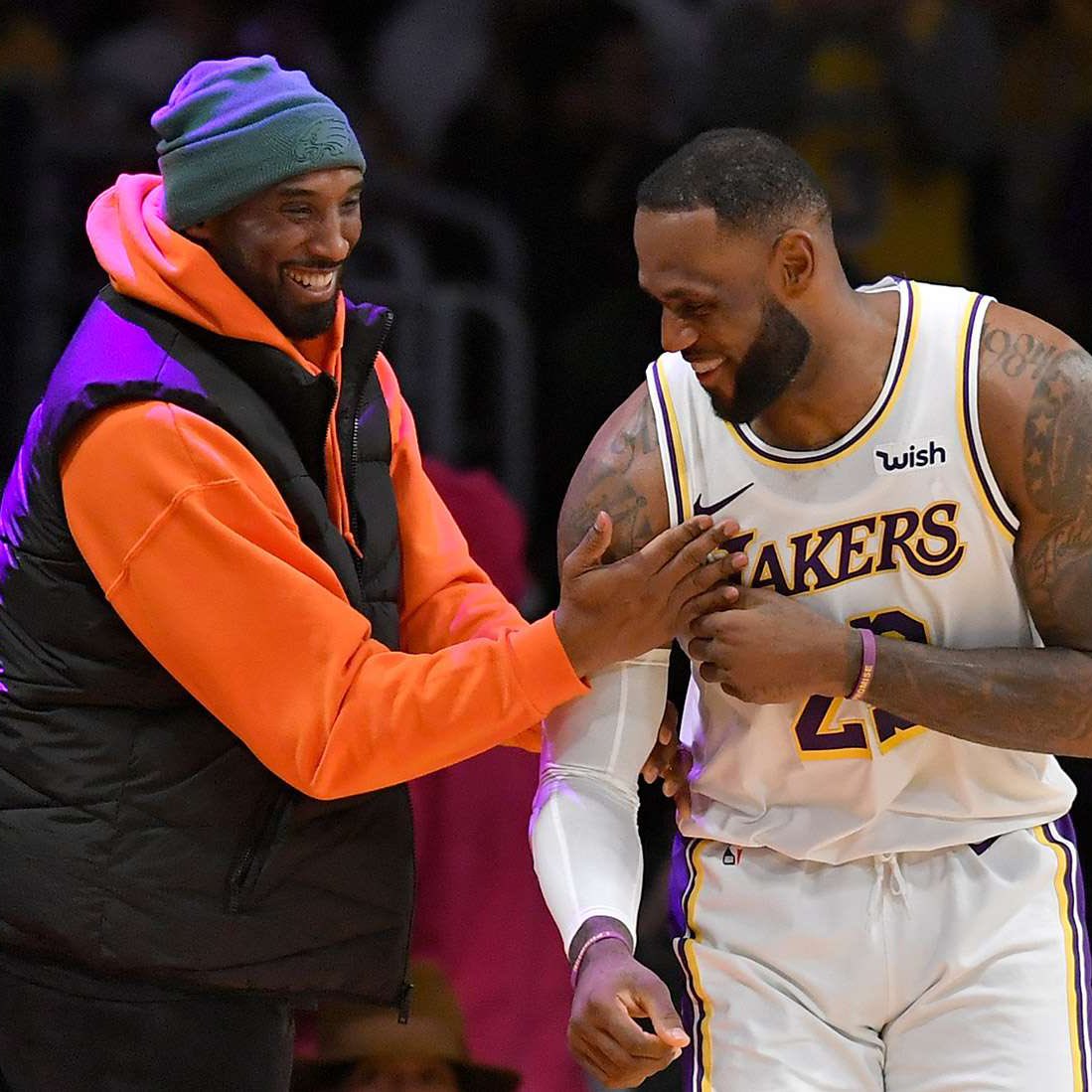 Lakers' LeBron James switching jersey number back to No. 23 – Orange County  Register