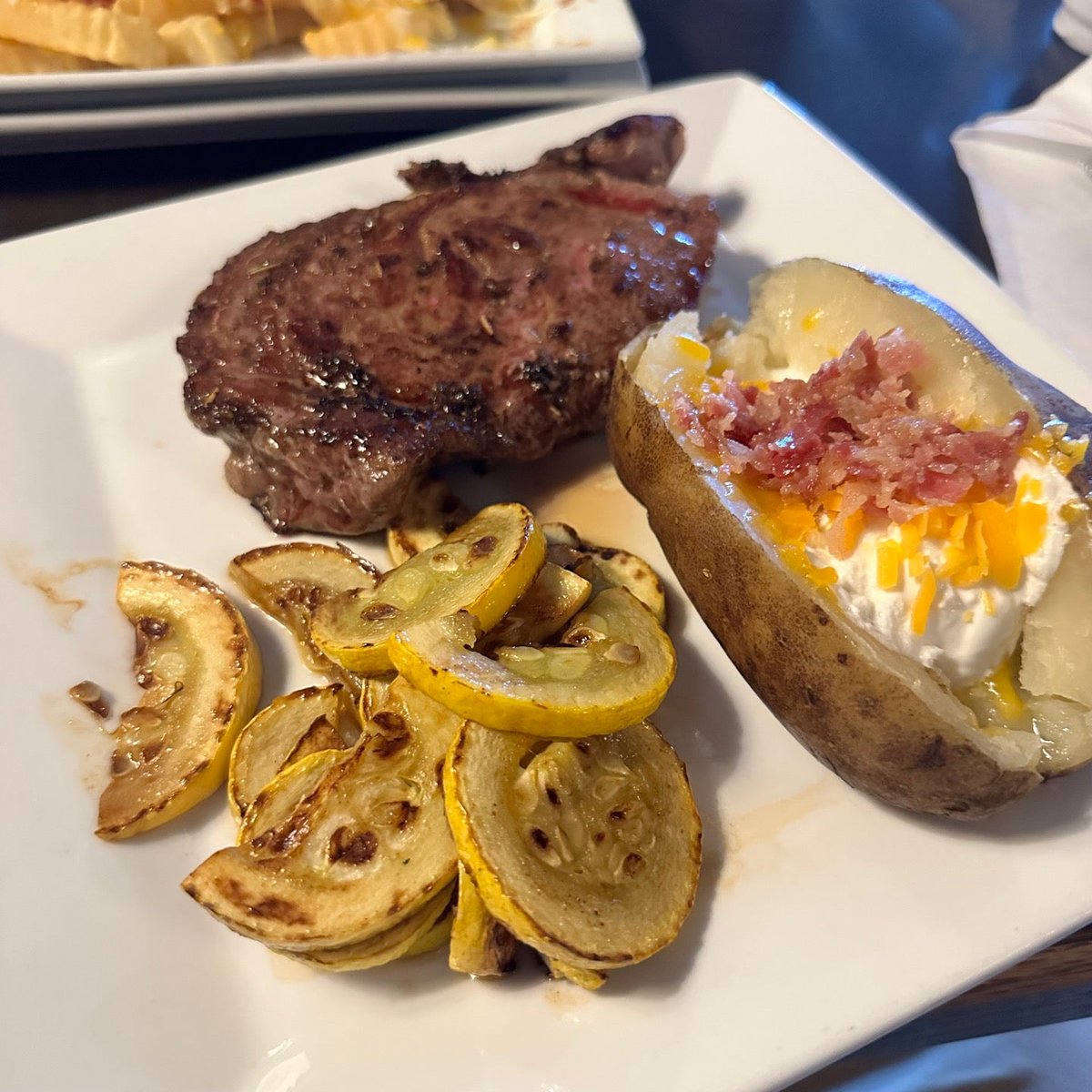 BeadsMax's tweet photo. I'm at @RubyTuesday in Tamuning, GU https://t.co/dyRN7Ge5MJ https://t.co/o2IbU9iZSK