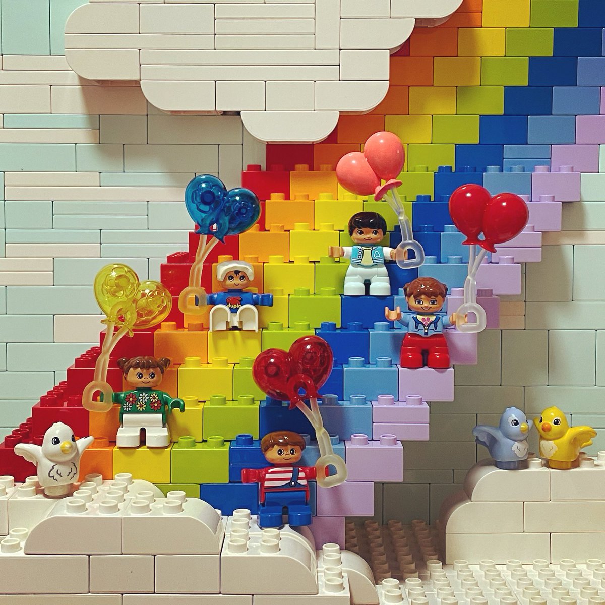 ksuyasuya1's tweet image. #虹の日 #デュプロ #duplo
🌈