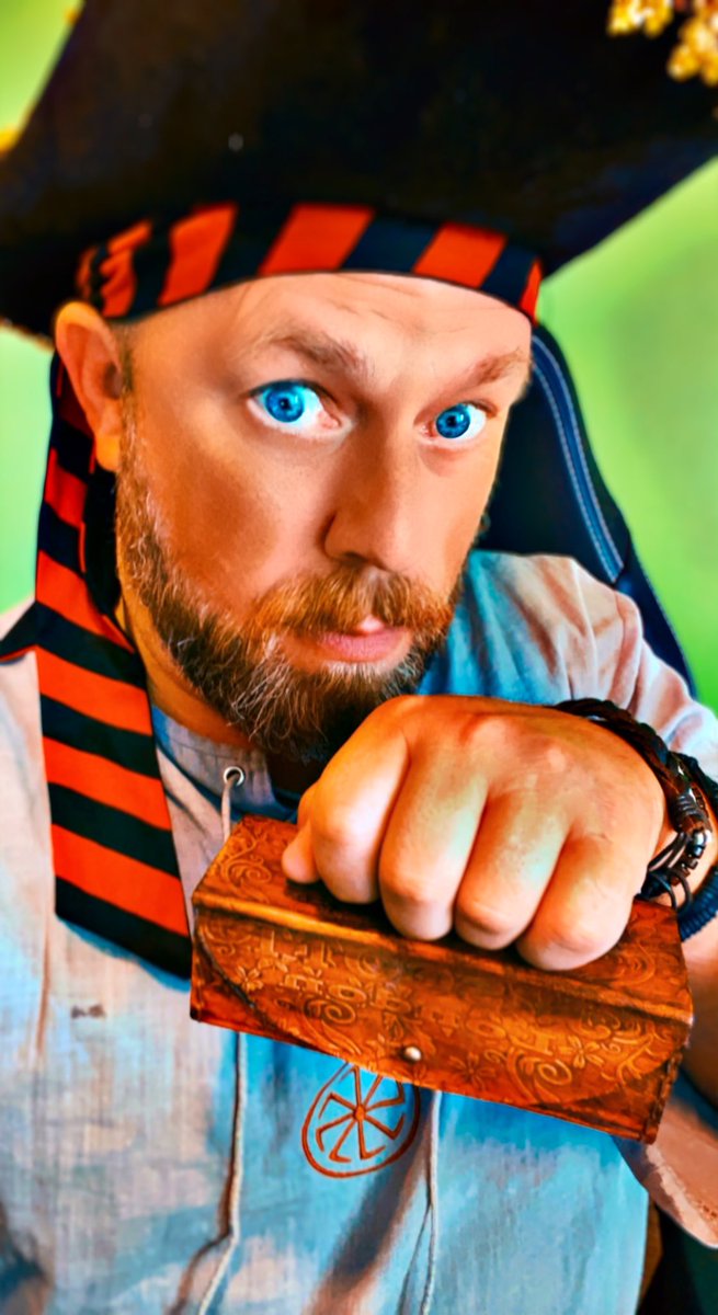 theShambugi's tweet photo. We are leaving the docks! I got my box! What's in it? 

🏴‍☠️ https://t.co/pSM6ThJB4i LIVE

🦑 Exclusive Shambugi Marble
🎁 #Giveaways
🛢🛢Double Barrels 
💜Twitch Drops

#twitch #streamer #marblesonstream #Giveaway #TwitchPartner #Pirates #twitch #twitchstream #hype #friends https://t.co/k6ifKYvgDM