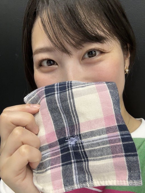 今日の汗のかき方,尋常じゃない🤣🤣  いっぱい水分摂ってオフ会楽しみたいと思います！！  ハンドタオルとペットボトルは必須です！笑 https://t.co/PpKfh1G86T<a href="/tag/%E8%A1%A3%E8%A3%85"class="tags"><span>#衣装</span></a><a href="/tag/japanesegirl"class="tags"><span>#japanesegirl</span></a><a href="/tag/%E6%98%A5%E5%8E%9F%E6%9C%AA%E6%9D%A5"class="tags"><span>#春原未来</span></a><a href="/tag/sexylangerie"class="tags"><span>#sexylangerie</span></a><a href="/tag/%E9%9A%9B%E3%81%A9%E3%81%84"class="tags"><span>#際どい</span></a><a href="/tag/%E6%92%AE%E5%BD%B1%E3%82%AA%E3%83%95%E3%82%B7%E3%83%A7%E3%83%83%E3%83%88"class="tags"><span>#撮影オフショット</span></a>