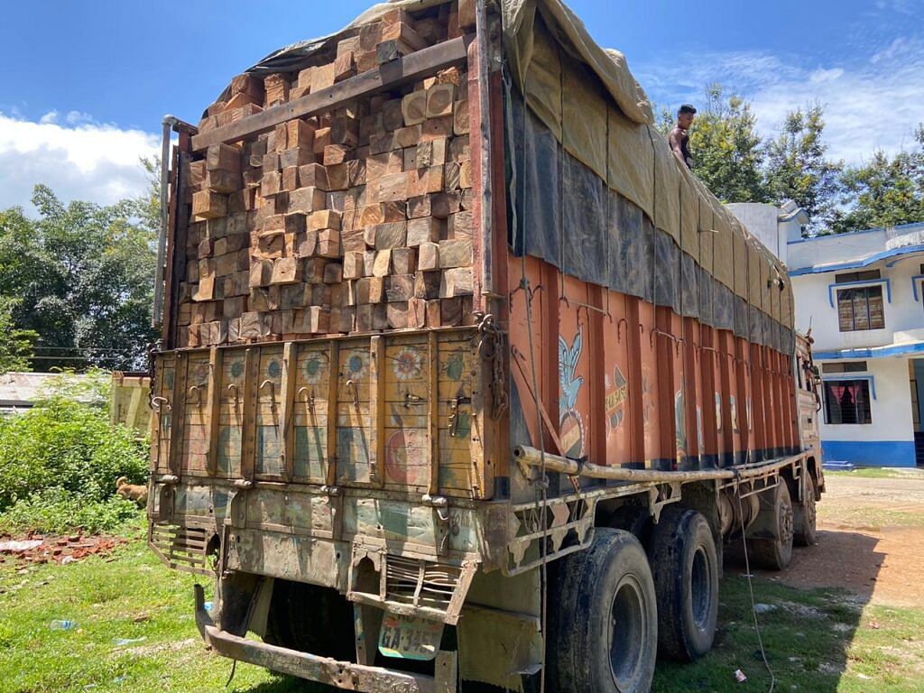 DEVAJIT MORAN #IAmDehingPatkai #Protectmetoo tweet media