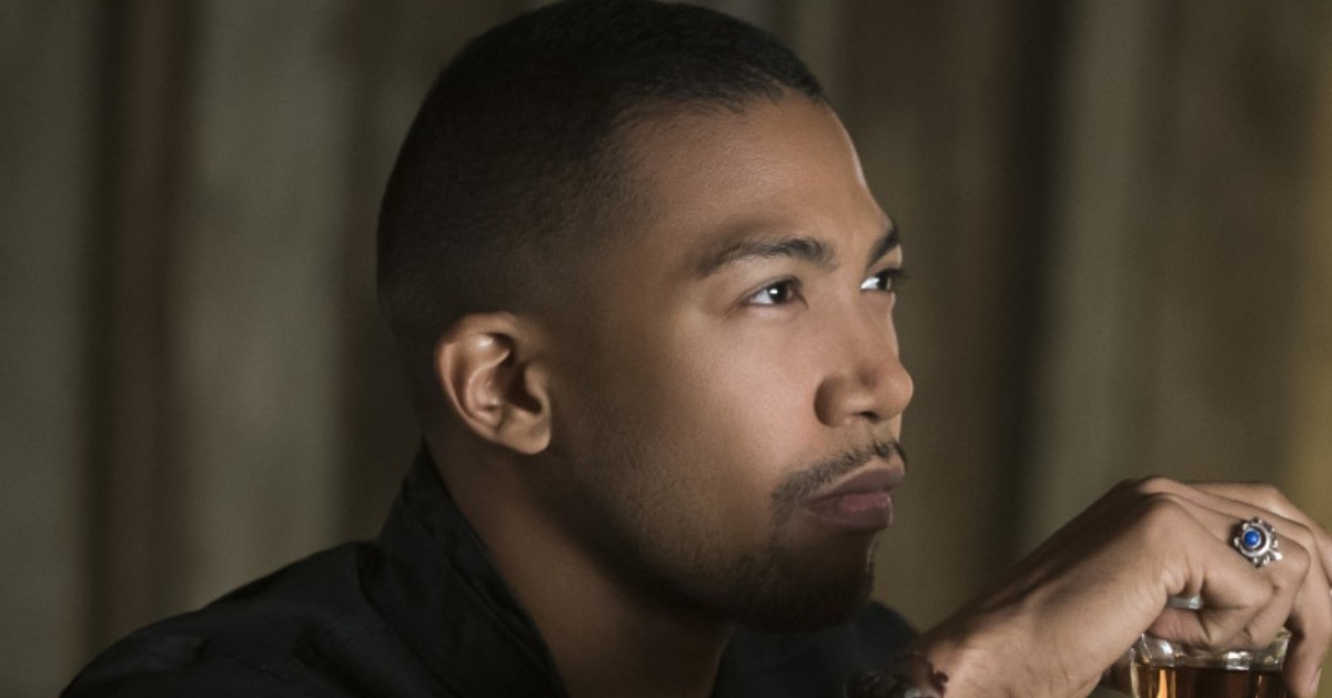 StreamilyLive's tweet photo. The talented Charles Michael Davis will be signing at Always and Forever Con powered by Streamily! Signed Aug 17-20th and delivered to you!!

https://t.co/EfazQHHY4m

#MarcelGerard #VampireDiaries #TheOriginals #Legacies #AlwaysandForever #TheMikaelsons #TheLabonairs #TheKenners https://t.co/nconFExfHv