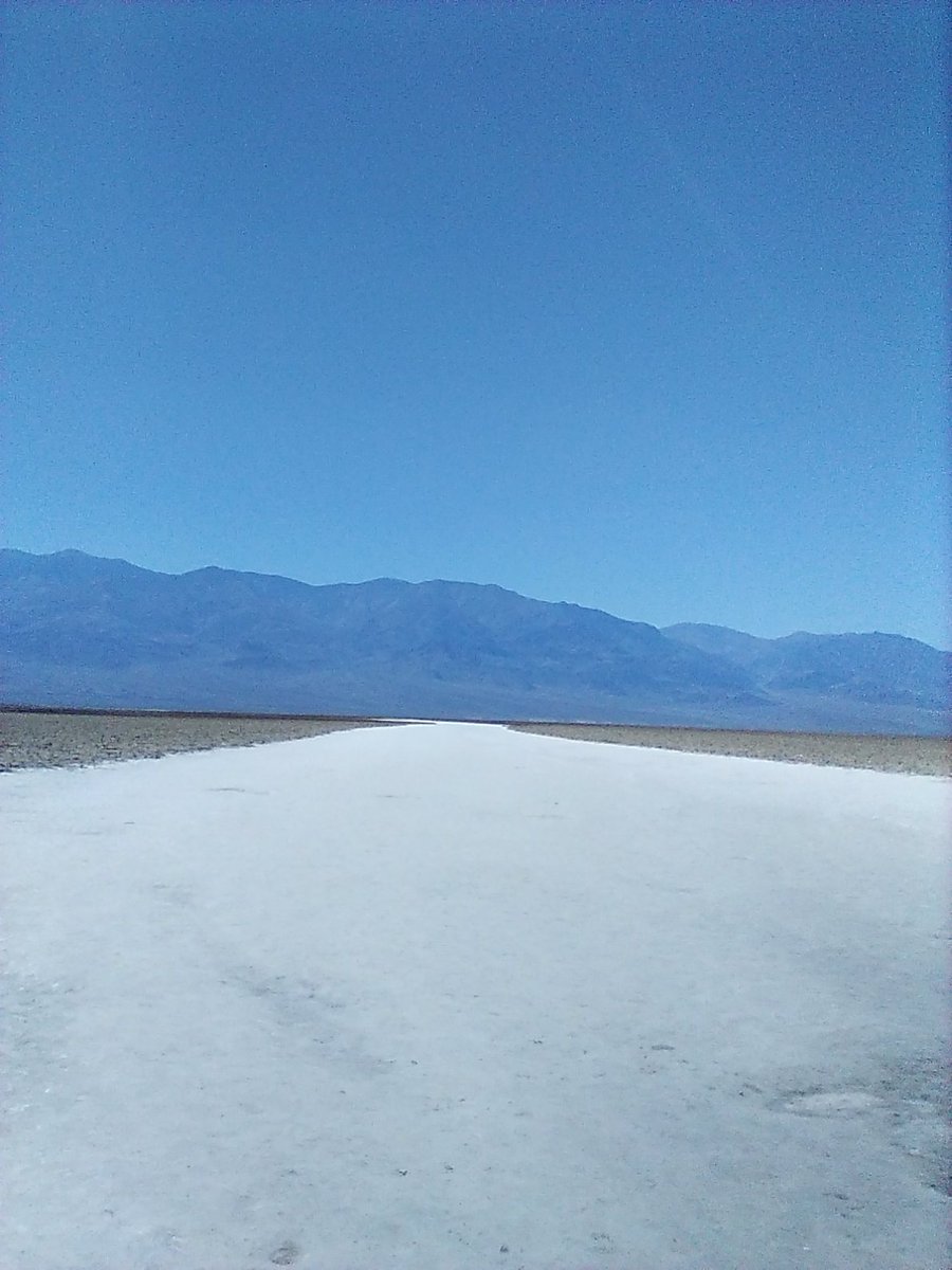 📷#DeathValleyNationalPark 🤍