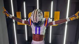 swagchuck's tweet photo. It’s official this July after a lot of consideration and a great phone call with coach @briankelly I’m excited to announce my commitment to continue my academic and athletic career at Louisiana state university!!! Geaux tigers! https://t.co/dxWN7XKmRH