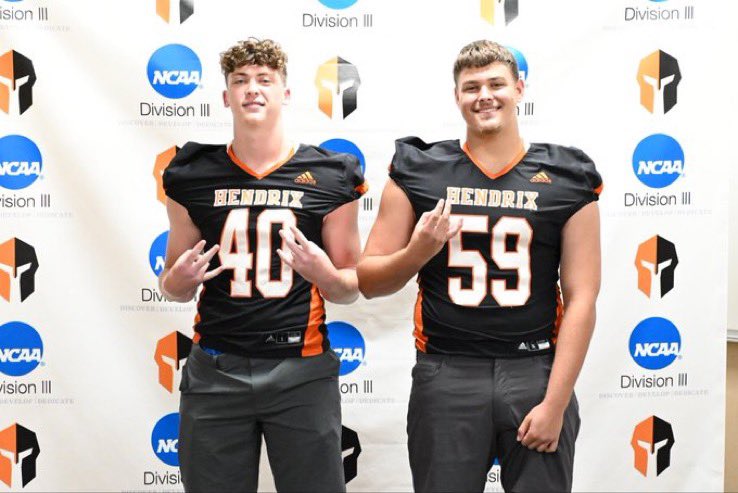 Thank you <a href="/RussHeidiSLC/">Russ and Heidi Phillips🏈</a> and <a href="/NotCoachBuck/">NotBuck NotBuchanan</a> for an amazing visit and offer #blessed #GatorPride