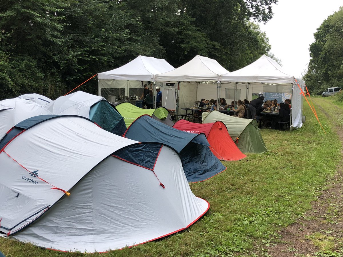 OSSMM35's tweet photo. [Stages, Camps, Journées]
Des activités pour promouvoir le sport. Plus de 70 jeunes chaque semaine en Juillet. Basket, foot, Gym, équitation, beach-volleys…
MERCI aux partenaires : @CC_StMeenMtb @fnoms @ille_et_vilaine @Agence_du_Sport https://t.co/YRLK8KulkF