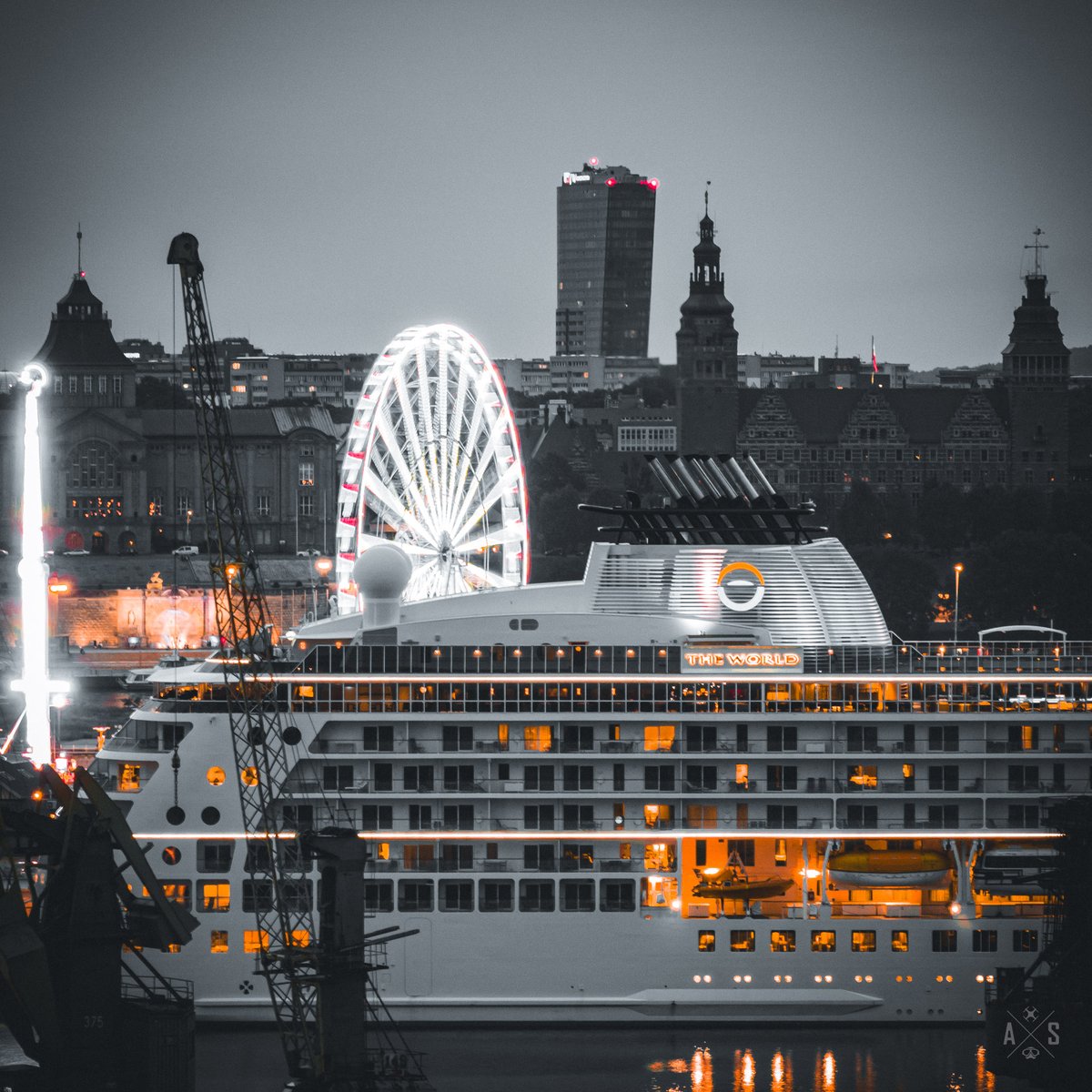 #Szczecin piękny jest i to mało jest powiedziane.
<a href="/Miasto_Szczecin/">Miasto Szczecin</a> <a href="/PomZachodnie/">Pomorze Zachodnie</a>