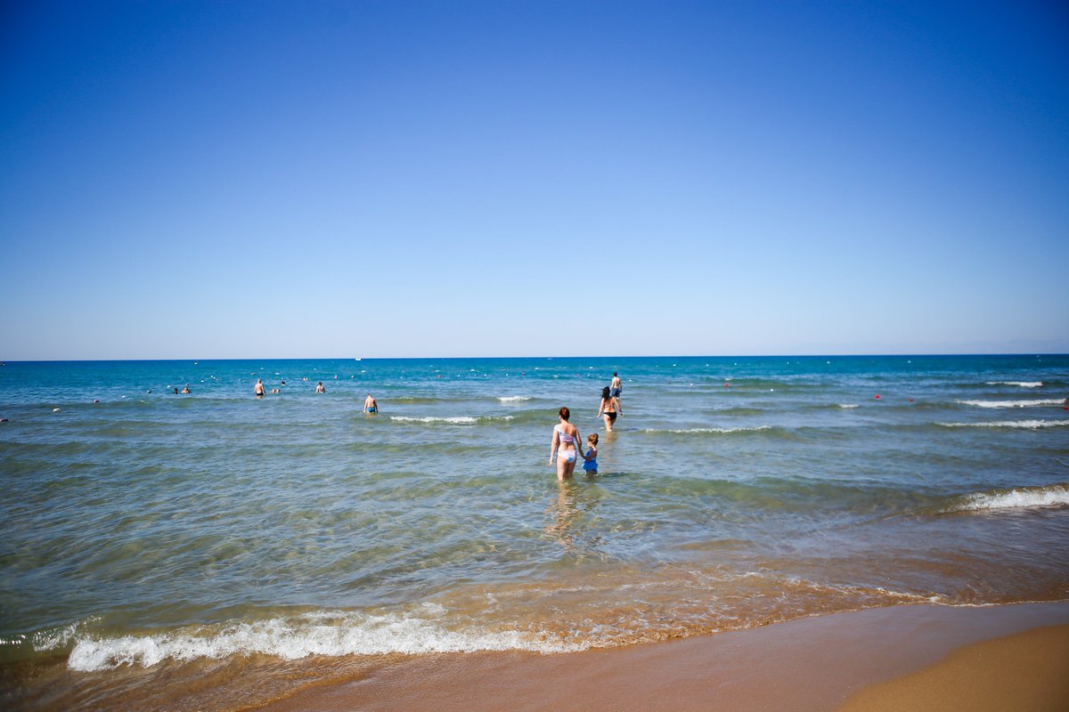 TrendyHotelsTR's tweet photo. If you have your sunglasses, hat, and sunscreen ready, we are inviting you to the magnificent beach in Side.

Instagram: https://t.co/DYapvbM7q8

Booking:https://t.co/rPguTdcQ7s https://t.co/gbHROn1FhK
