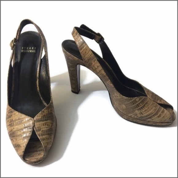 TheCuteHunter's tweet photo. So good I had to share! Check out all the items I'm loving on @Poshmarkapp from @zenlovefinds #poshmark #fashion #style #shopmycloset #stuartweitzman #coach #croftbarrow: https://t.co/eoYf6F8MnC https://t.co/AGzweXuh1V