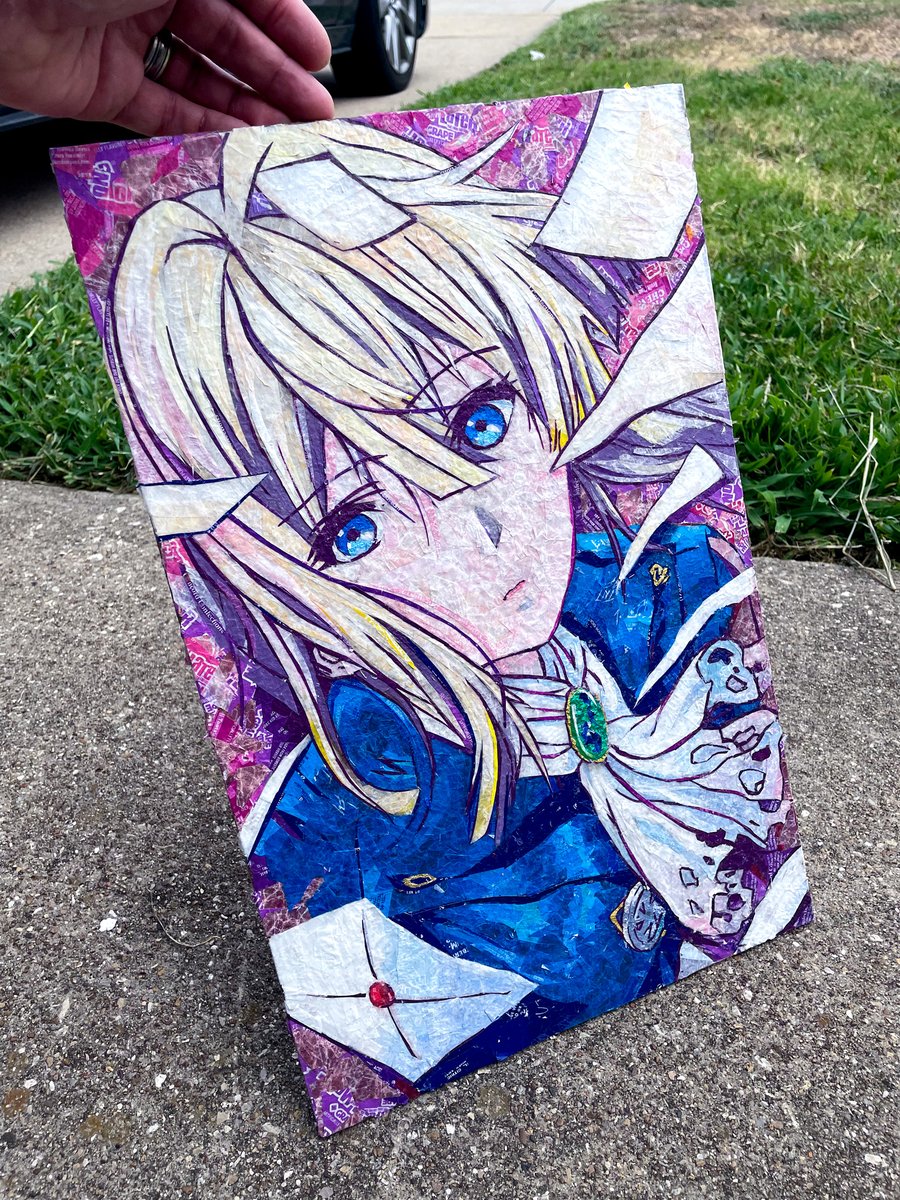 popwrapart's tweet image. #violetevergarden made with candy wrappers. 11x17 commission. This was the last of
@heroesonlin commissioned work. See you next June! #heroescon #anime #popwrapart