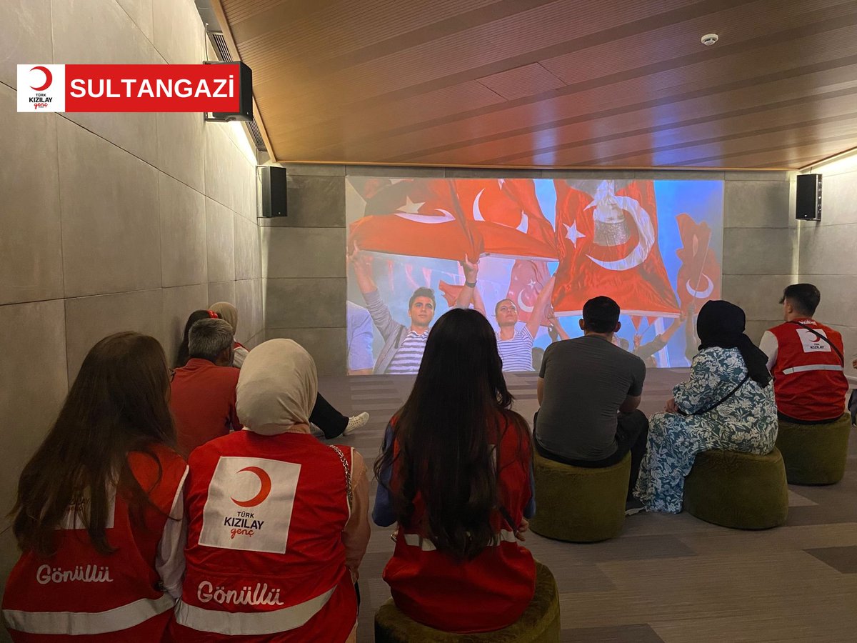Unutmadık, unutmayacağız..

Gün boyu çeşitli bölgelerde gönüllülerimizle birlikte 15 Temmuz etkinlikleri gerçekleştirdik🇹🇷🌙

📍Sultangazi
#daimahazır