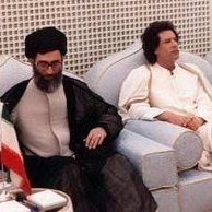 Mojtabapacino's tweet photo. بهش بگید اگه با بگیر و ببند و بزن و بُکش میشد جلوی سقوط رو گرفت، رفیقت الان زیر خاک نبود
#مهسا_امینی https://t.co/ky5rv76Eku