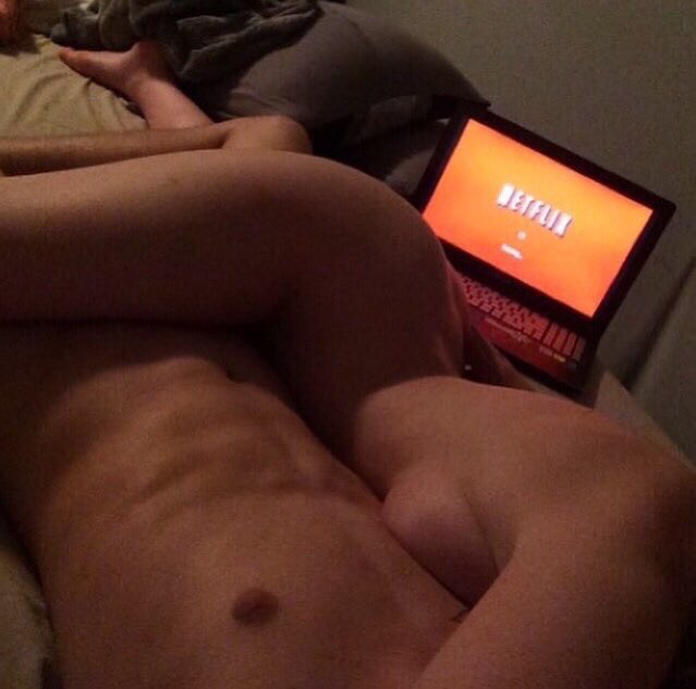 ذات الرداء الأحمر💕 (@monica_mauice) on Twitter photo 