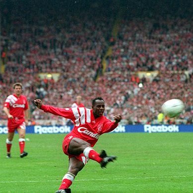 RT @brazilegend10: 1992 FA Cup Final Michael Thomas fires @LFC ahead https://t.co/pxpDjTe7zV