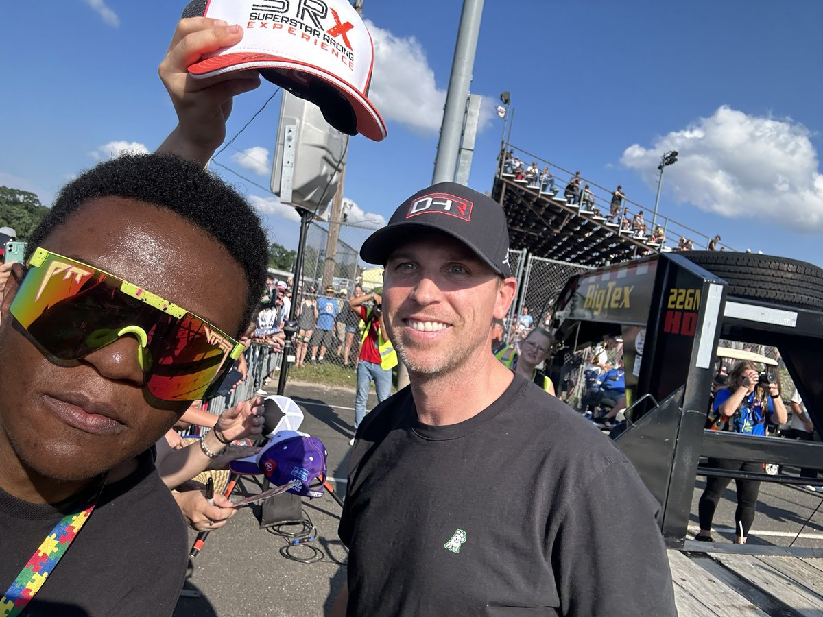 JoeJr57's tweet photo. Tailgating with friends at @StaffordSpeedwy’s all-star Thursday Night Thunder for the @CampingWorld @SRXracing series.
#SRX #campingworldsrx #staffordspeedway #connecticut  #StaffordMotorSpeedway #newengland  #thisisstafford #skmods #thurdaynightthunder #skmodified https://t.co/LWORoAmVOj