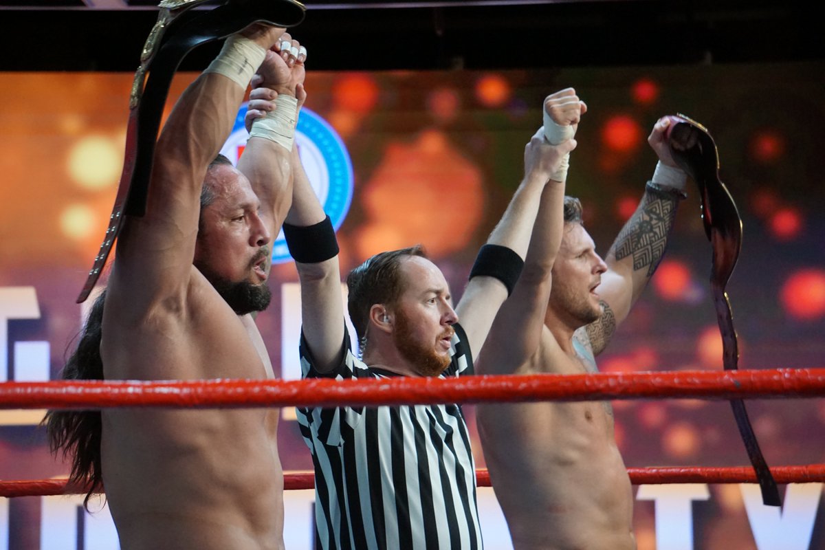 KoffinRadio's tweet photo. .@checabrera_ x @ShaneTMDK for @unitedwrestling / @CWFHollywood .

#KoffinRadioPics #CWFH #UnitedWrestling #CheCabrera #ShaneHaste https://t.co/WHhbzTwz8J