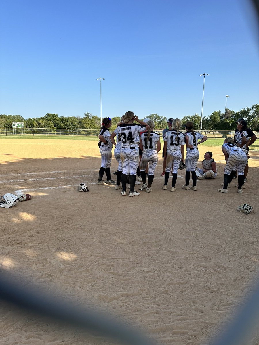 Buzz 14u Gold (@buzzpremier09) on Twitter photo Proud of ours girls for battling through the losers bracket to make it to Championship Sunday 💪🏼 #buzzwin <a href="/BuzzCentex/">Buzz Fastpitch</a> <a href="/Leah_Guest_/">Leah Guest</a> <a href="/triplecrownspts/">Triple Crown Sports</a> <a href="/PlayBookAthlete/">PLAYBOOK ATHLETE</a> <a href="/LegacyLegendsS1/">Legacy & Legends Softball</a> <a href="/ExtraInningSB/">EXTRA INNING SOFTBALL</a> Proud of ours girls for battling through the losers bracket to make it to Championship Sunday 💪🏼 #buzzwin <a href="/BuzzCentex/">Buzz Fastpitch</a> <a href="/Leah_Guest_/">Leah Guest</a> <a href="/triplecrownspts/">Triple Crown Sports</a> <a href="/PlayBookAthlete/">PLAYBOOK ATHLETE</a> <a href="/LegacyLegendsS1/">Legacy & Legends Softball</a> <a href="/ExtraInningSB/">EXTRA INNING SOFTBALL</a>