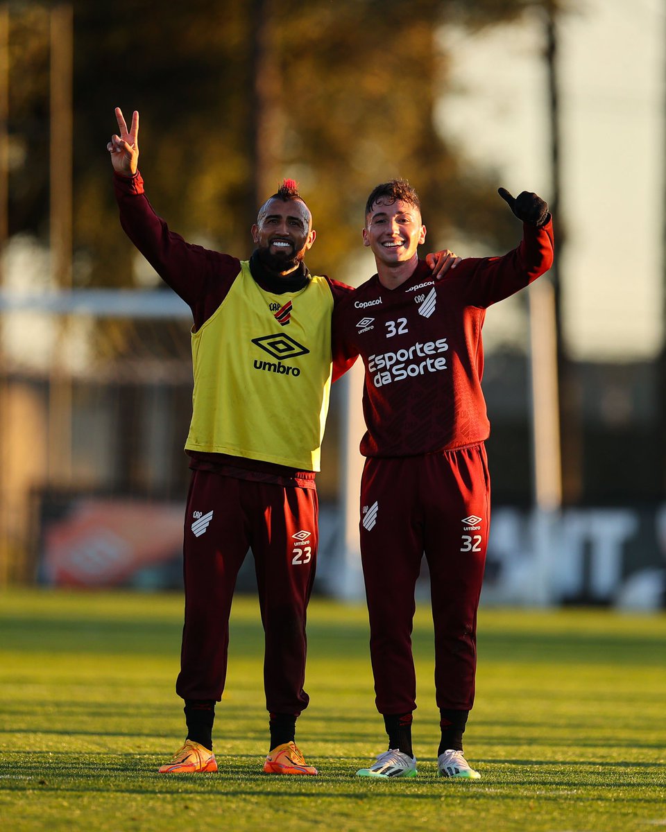 Preparados para mañana!!!❤️🇨🇱🤴🏽🌪️💀