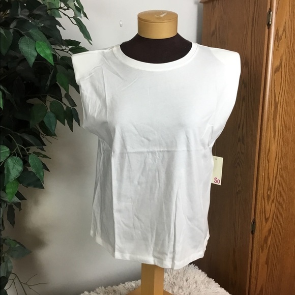 So good I had to share! Check out all the items I'm loving on <a href="/Poshmarkapp/">Poshmark</a> from <a href="/Kathy33763162/">Kathy</a> #poshmark #fashion #style #shopmycloset #dynamite #nike #so: posh.mk/UT0zIPTXsBb