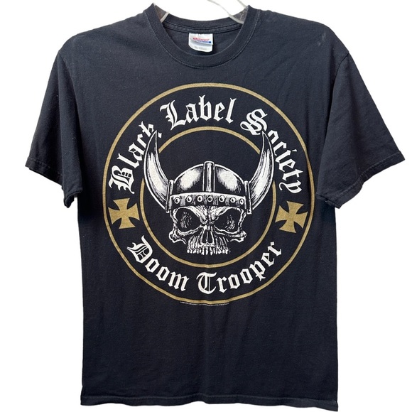 So good I had to share! Check out all the items I'm loving on <a href="/Poshmarkapp/">Poshmark</a> from <a href="/shopCeceliaB/">Beth</a> #poshmark #fashion #style #shopmycloset #americaneagleoutfitters: posh.mk/NNWoUBQXsBb