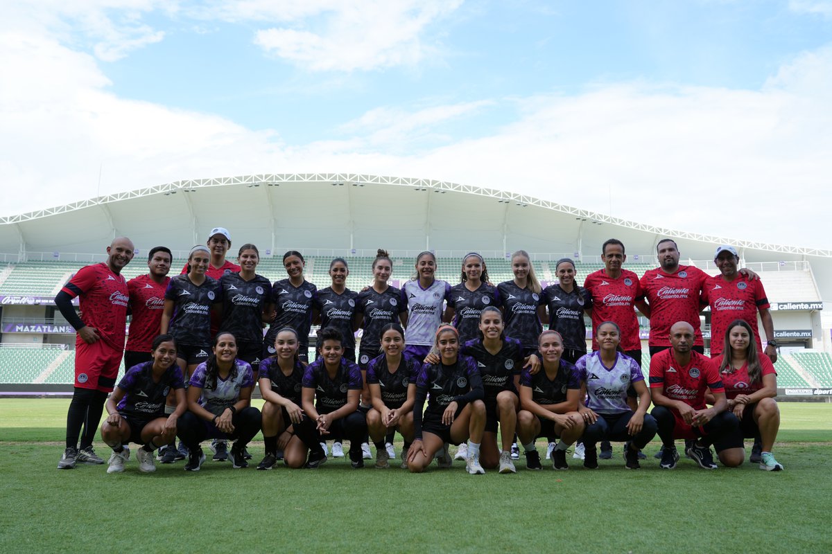 MazatlanFem's tweet photo. ¡Qué venga el #Apertura2023!

Nos vemos mañana en el Kraken. 

#ARREbatando ⚓️ https://t.co/FUKY67IaRy