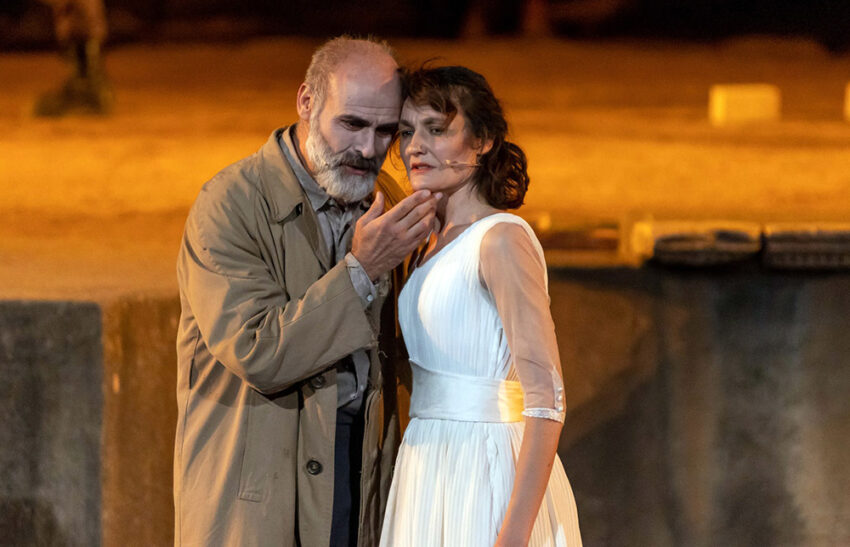 Festival_Merida's tweet photo. 🔶[#EXTENSIONES]: Después de cerrar la programación teatral de la pasada 68ª edición, 𝙇𝙖 𝙩𝙪𝙢𝙗𝙖 𝙙𝙚 𝙖𝙣𝙩í𝙜𝙤𝙣𝙖 vuelve a las extensiones de #Merida69:

📆21 de julio ·📍#Medellin
📆6 de agosto ·📍#Regina
📆11 de agosto ·📍#Caparra

@JCimarro @_PENTACION_ 🎭✨ https://t.co/dOaRrn2WUI