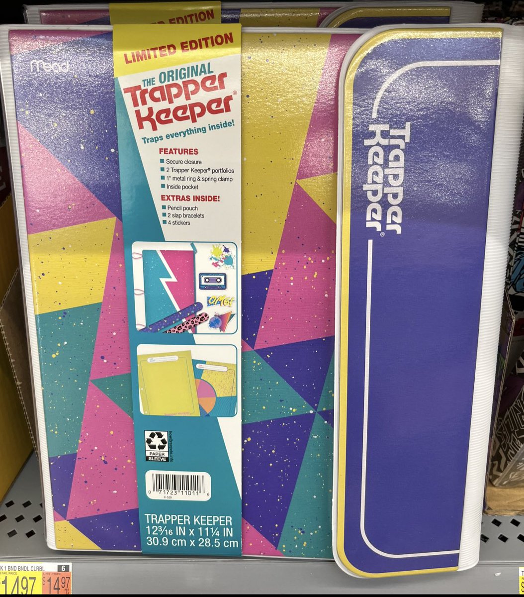 ricklovesthe80s's tweet photo. So I stopped at Walmart earlier, and look what I found! Each “Limited Edition” #TrapperKeeper comes with #80sthemed stickers and two #slapbracelets Yes…I bought BOTH! #80sNostalgia #80sCollector #80sCollection #WalmartFinds https://t.co/b5tQY5rBio