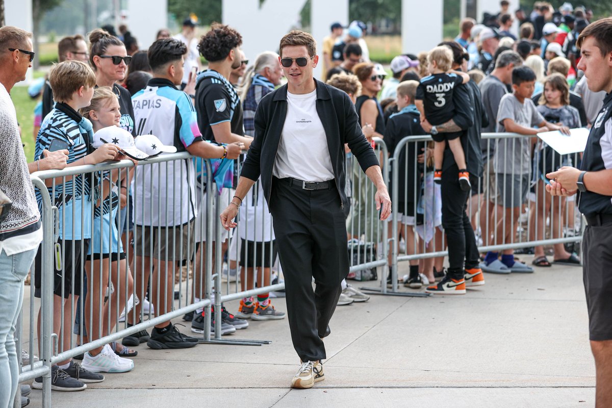 MNUFC's tweet photo. Dressed for success.

#MINvLAFC | #MNUFC https://t.co/1SkvSkOSeb