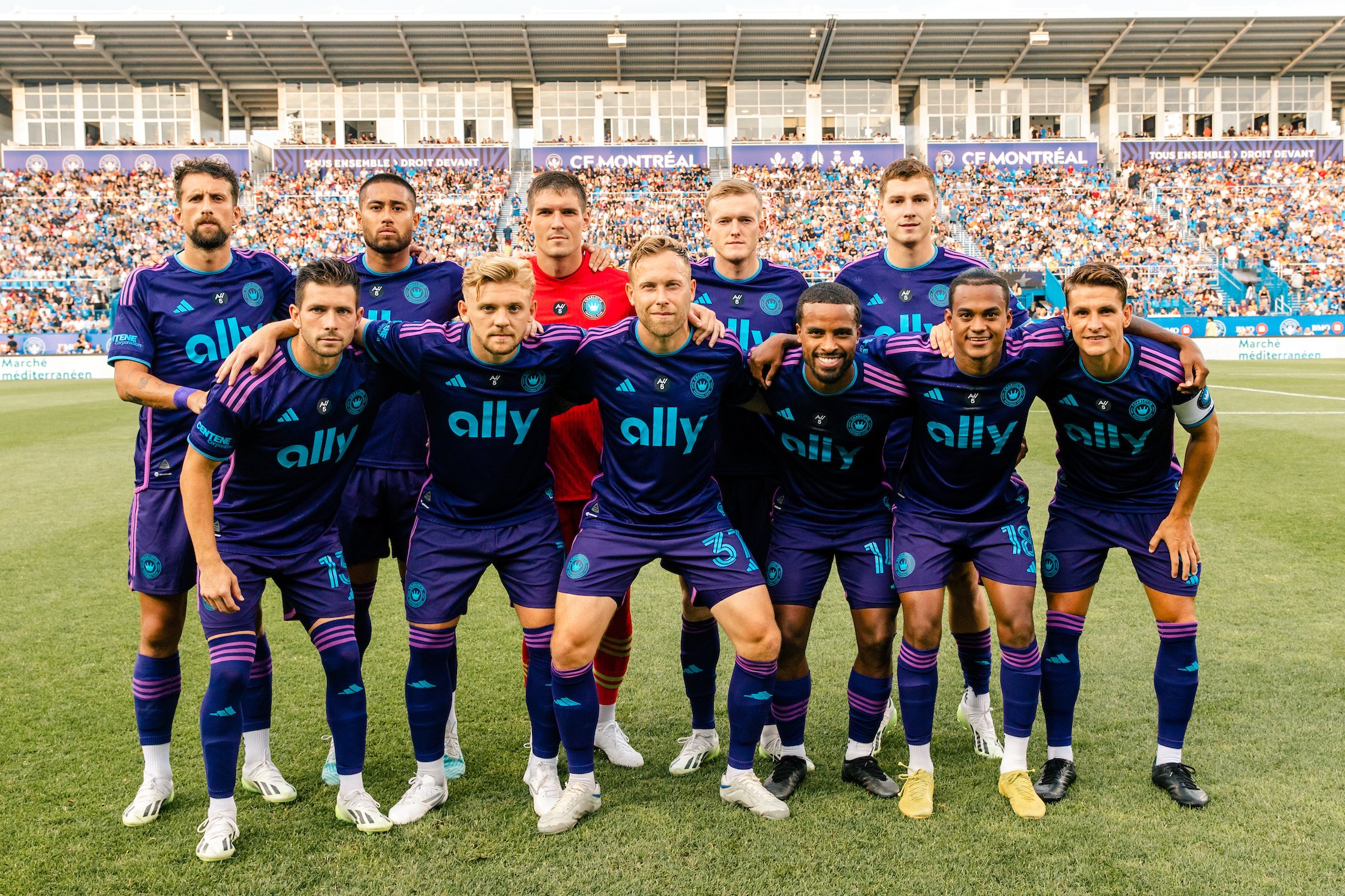 mikejonesnc paired his custom Charlotte FC jersey last Saturday