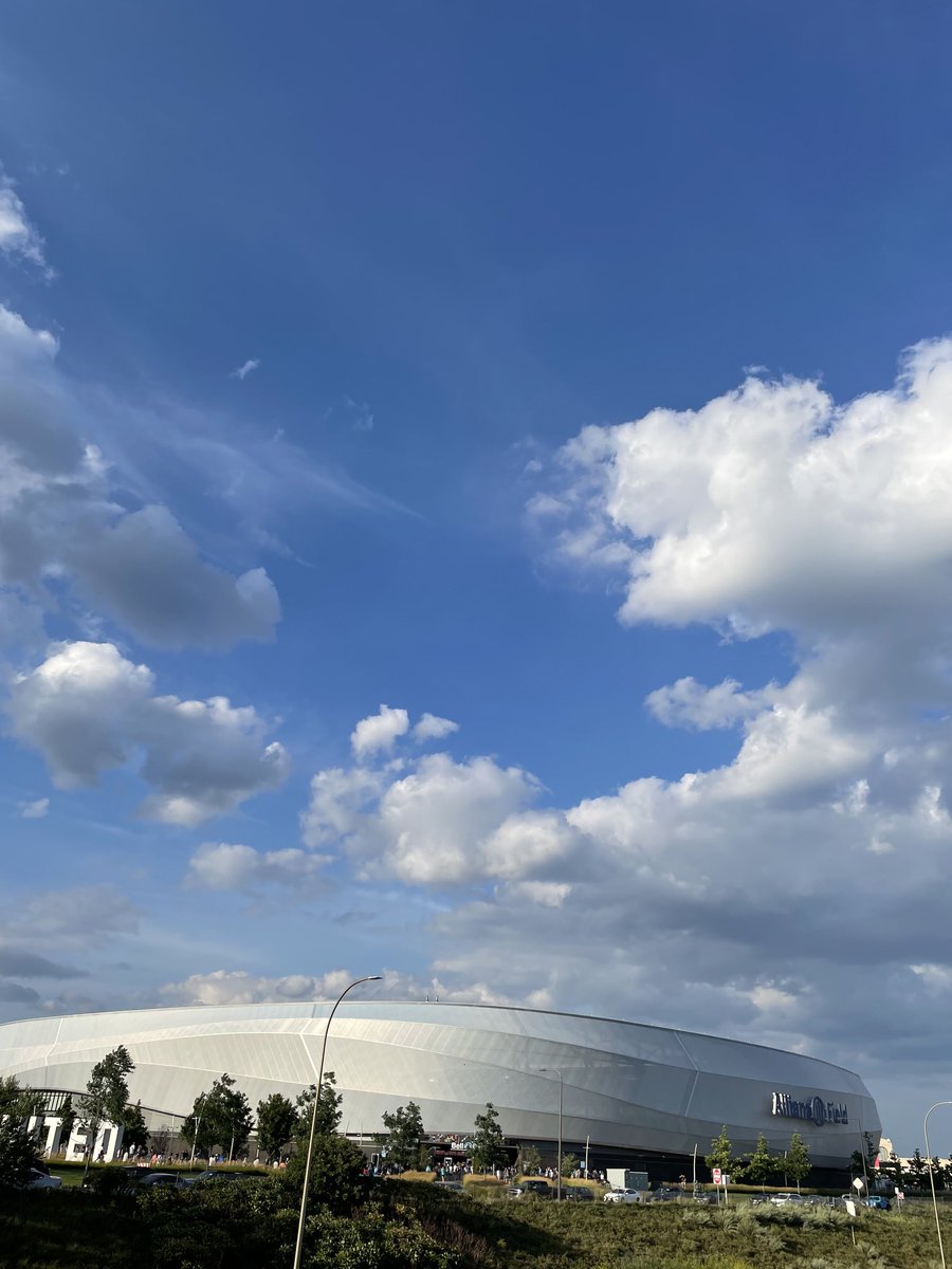 thisalan01's tweet image. A beautiful smoke free night for all your soccering joy. #MINvLAFC