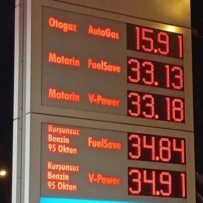 Allah devletimize zeval vermesin… 
Durmak yok yola devam mı hala; 
bu yakıt zammı ile zor gözüküyor sanki tabanlara kuvvet 😂
#ötv 
#akaryakıt 
#BamBam