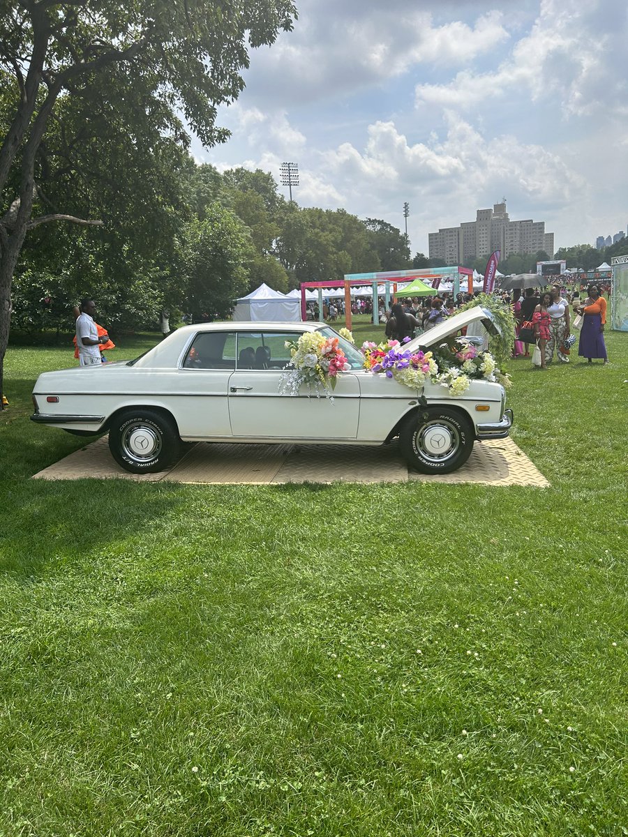 SignedYourHomie's tweet image. #Curlfest was 🔥