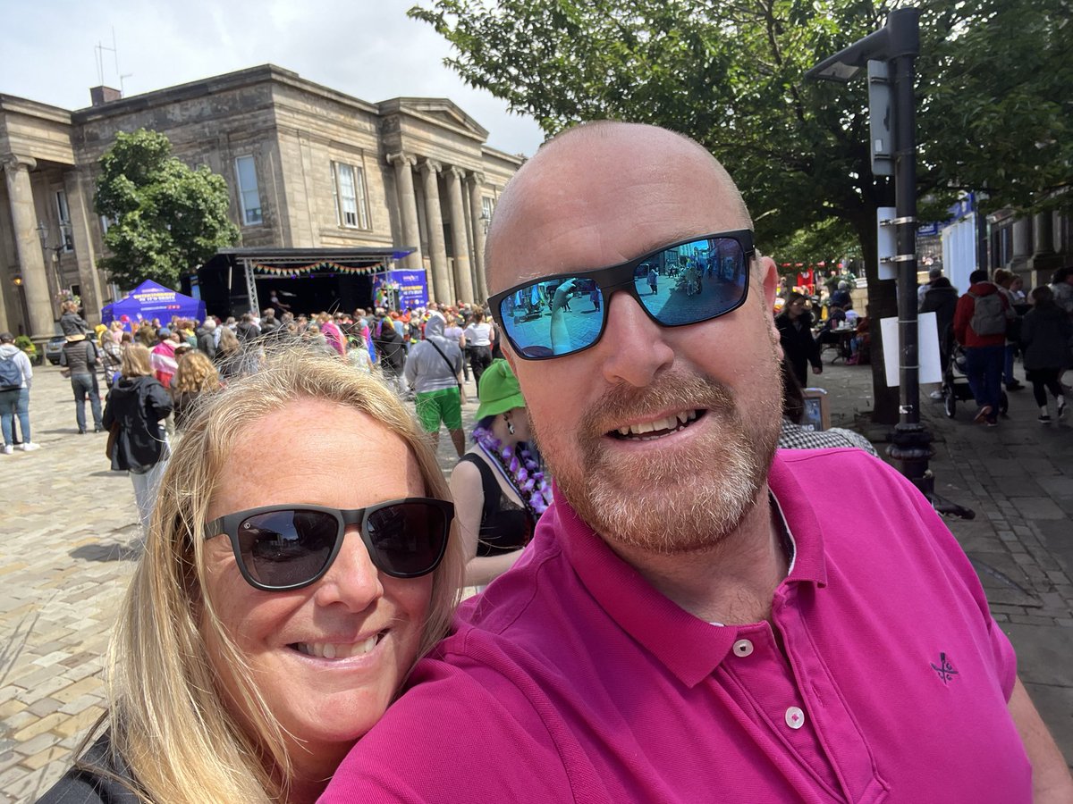 Today, the wife and I popped out to support Macclesfield Pride, great times (between showers) and great spirit. <a href="/EastCheshireNHS/">East Cheshire NHS Trust</a>.  I’m really proud to be working to support this vibrant community.