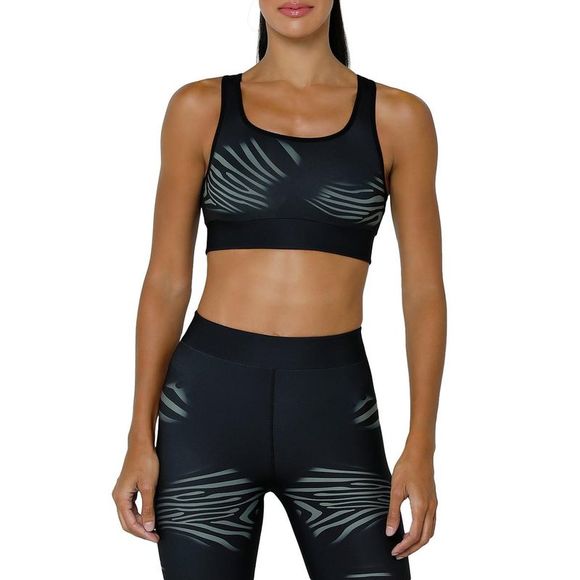 PorcelainDoll4U's tweet photo. So good I had to share! Check out all the items I'm loving on @Poshmarkapp #poshmark #fashion #style #shopmycloset #freepeople #cor: https://t.co/HBaPLprS1l https://t.co/0X5cKw5g6o