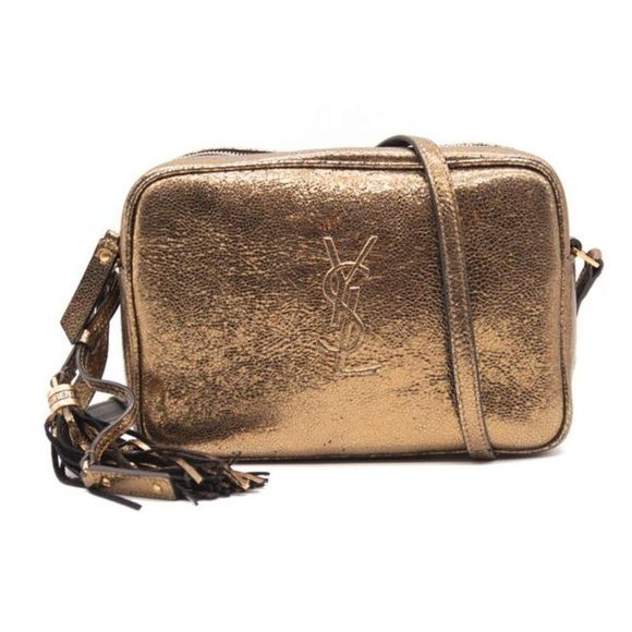 ShannonNic50's tweet photo. So good I had to share! Check out all the items I'm loving on @Poshmarkapp #poshmark #fashion #style #shopmycloset #gucci #saintlaurent #louisvuitton: https://t.co/jnSVGNqZzk https://t.co/e4YCtMTy7x