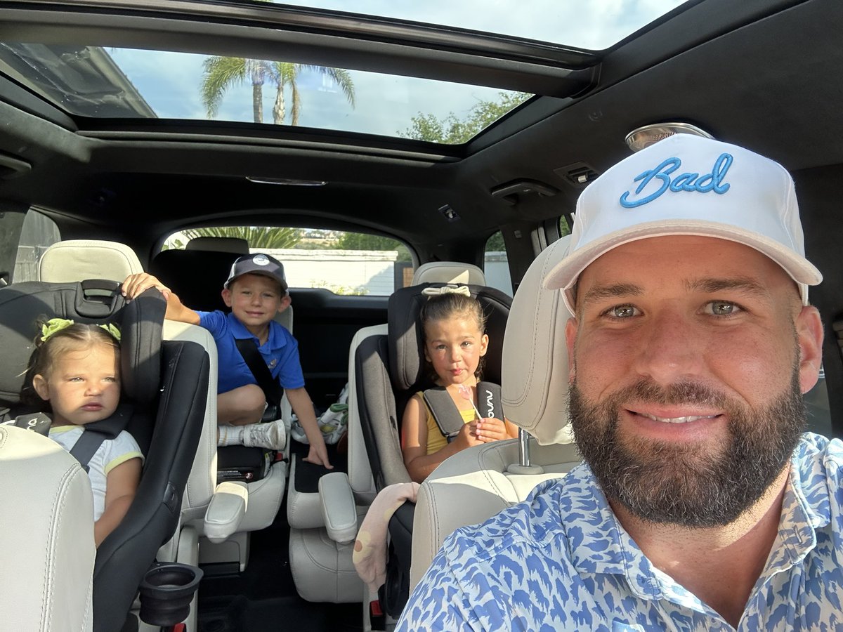 ChaseDaniel's tweet photo. Family golf outing at @GolfTorrey! Let’s see how this goes…O/U 5.5 holes before a freak out?? https://t.co/6fpzbyDMA7