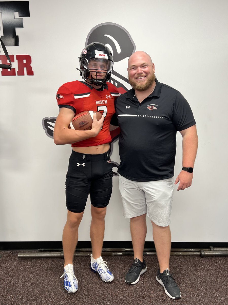 I enjoyed my visit at <a href="/RavenFootballBC/">Benedictine Football</a>. Great campus and great atmosphere! <a href="/JoelOsborn_BC/">Joel Osborn</a> <a href="/coach_JLeonard/">Jake Leonard</a>