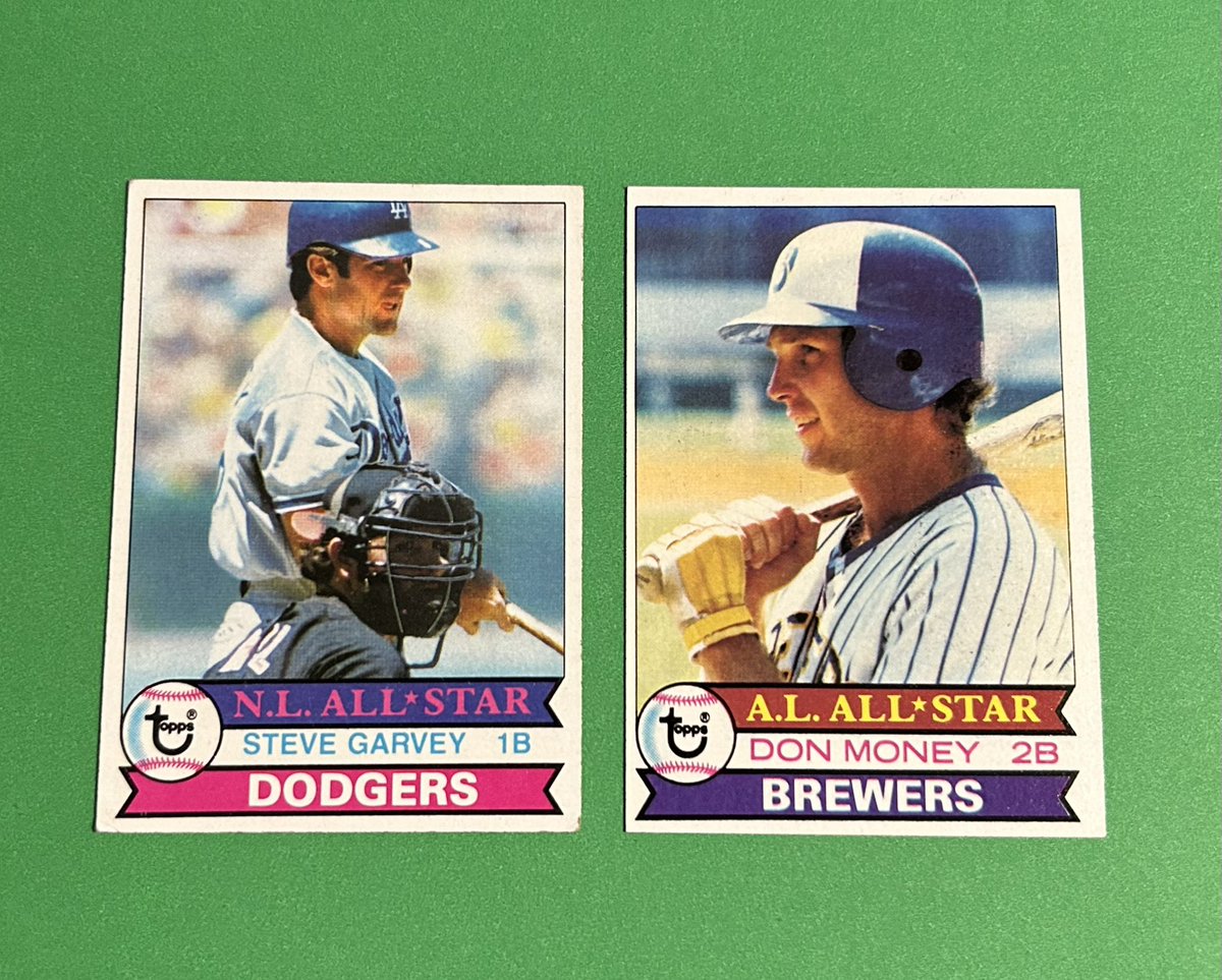 sportsguy_TO's tweet photo. Dallas Card Show Part 2. It started off with an in-person #RAK from @BryanGeorge71 w/ Garvey and Money, then ended with another set completed. The 1979 Topps set is done. Final card acquired was the great @MadlockBill #79Topps https://t.co/a6MKAax1jm
