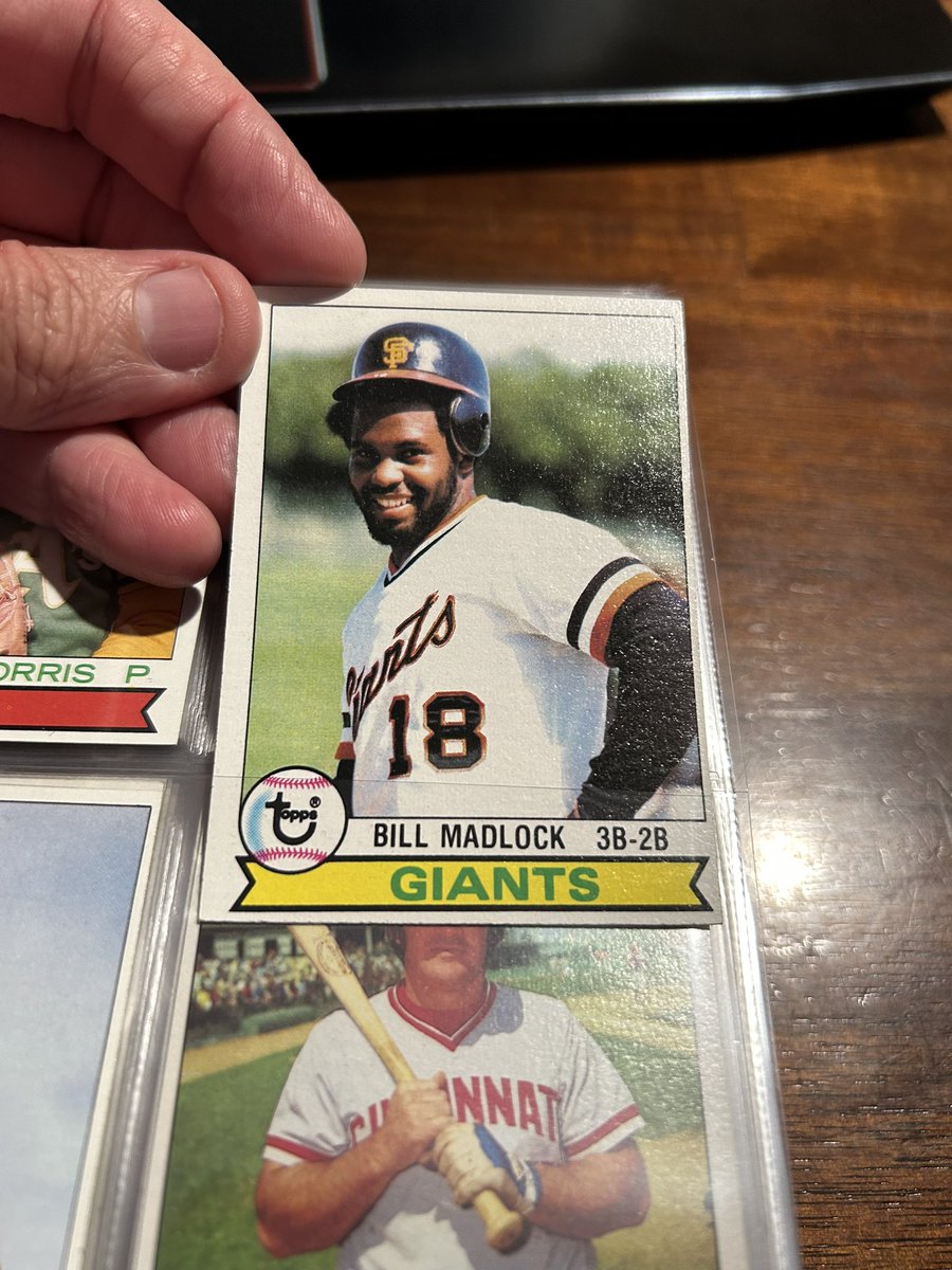sportsguy_TO's tweet photo. Dallas Card Show Part 2. It started off with an in-person #RAK from @BryanGeorge71 w/ Garvey and Money, then ended with another set completed. The 1979 Topps set is done. Final card acquired was the great @MadlockBill #79Topps https://t.co/a6MKAax1jm