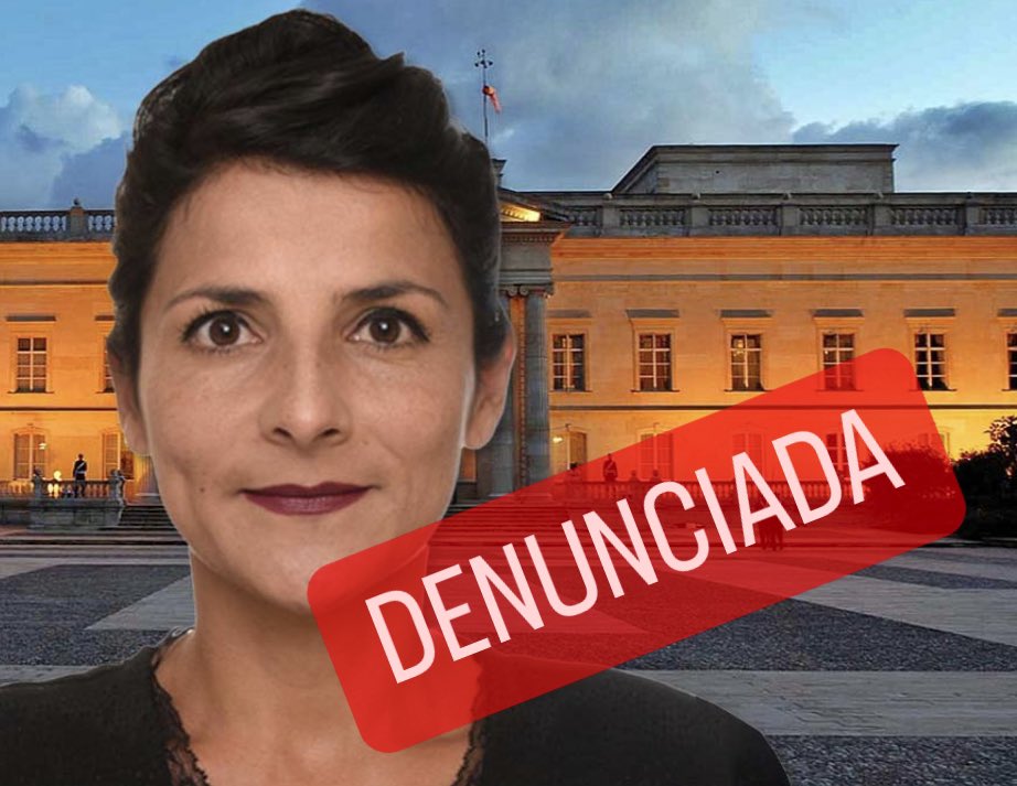 JotaPeHernandez's tweet photo. 🔴DENUNCIADA!! No es posible que por tener un alto cargo quiera pasar por encima de la Ley. Con número de radicado 202331966 denuncié a Irene “ministra de minas” por aparente tráfico de influencias para que un funcionario de migración Colombia la favoreciera y NO cumpliera la ley https://t.co/ahcdRc4F6B