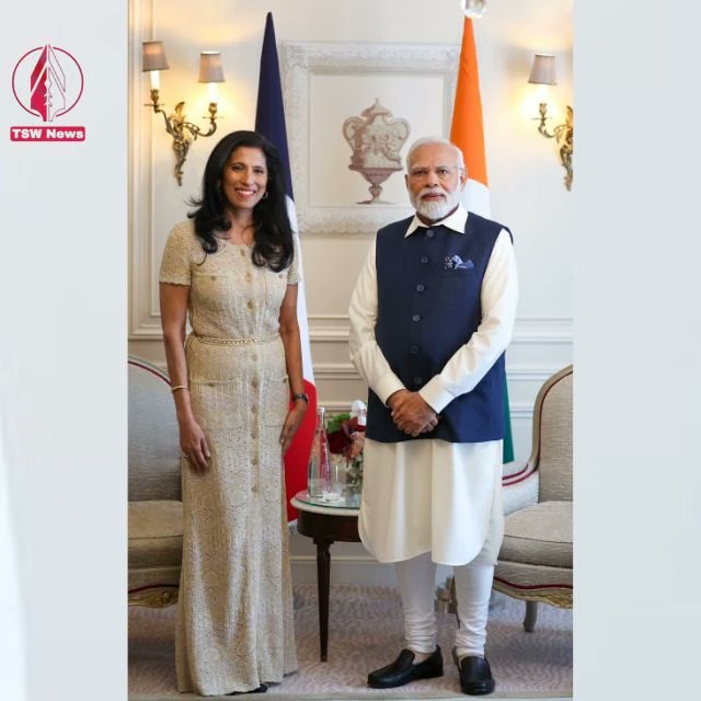 TSW_News_'s tweet image. Khadi Supremacy: PM Modi to Revive the Khadi Market in Partnership with Chanel Global
Read full details here:
topstoriesworld.com/news/khadi-sup…

#LeenaNair  #KhabarIndia #PMModiInFrance #KingpynSF #Chandrayaan3 #ธุรกิจสว #CHANEL #CUETUG2023