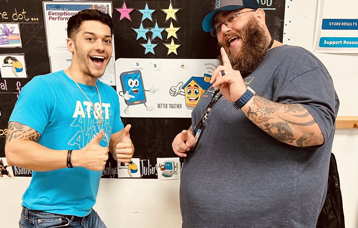 Kevinfibah's tweet image. Stopped by north hills and got to help both of these amazing reps seal the deal with our new better together promotion #winasone #attlife @VinceLeaks @Egreene757 @404girl @DomDavis_ @MASMakeItMatter @ATT @DenzelC01