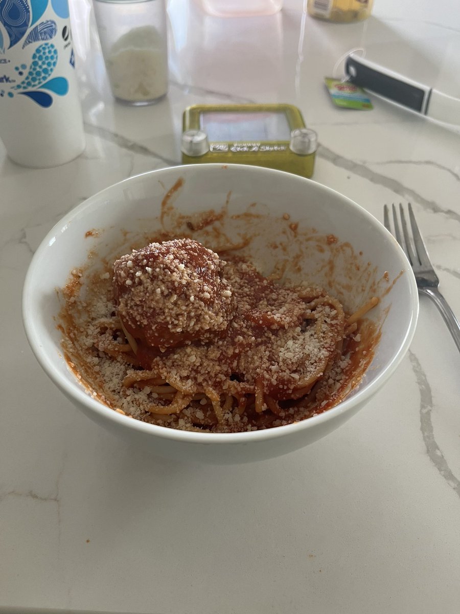 PBoogs8's tweet image. I know you are a chicken parm guy @Buccigross  But how about this outta #Nodak country.  Grandma Clara’s homemade meatballs, homemade Italian sausage (using Fraboni seasoning from Hibbing MN), spaghetti and  Romano cheese. #SugoDay #Delizioso