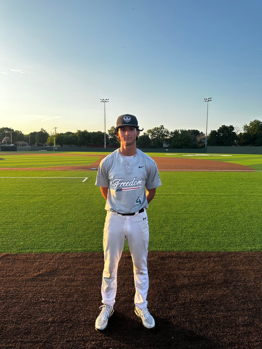#SummerClassicSS F: <a href="/TXFREEDOM643/">TX FREEDOM</a> 18U 10, Dallas Spin Freeman 8
PoG: <a href="/t_white2715/">Trey White</a> 3-4, 2R
Hitter: Carter Oglesby 2-3, 3 RBI, 2R
Notables: <a href="/Hunteroglesby01/">Hunter Oglesby</a> 1-3, 3 RBI