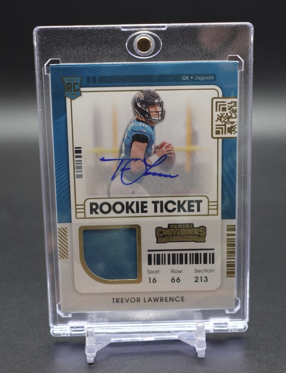 Trevor Lawrence RPA (slight whitening top right front corner) $625 OBO
Aidan Hutchinson Rookie Ticket Auto GOLD /10 $560 OBO

RT's appreciated https://t.co/MzfWLhcN4h