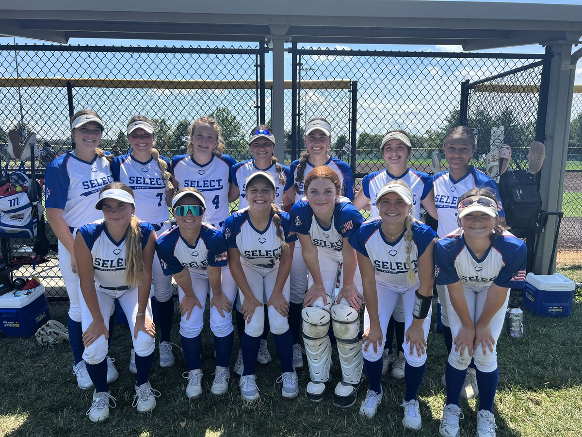 Didn’t end the way we wanted but battled in our last game. Back to KC for our last tournament at WFC. <a href="/SavvyTourneys/">Savvy Softball</a> <a href="/coachkt53/">Katie Townsend</a> #selectlife