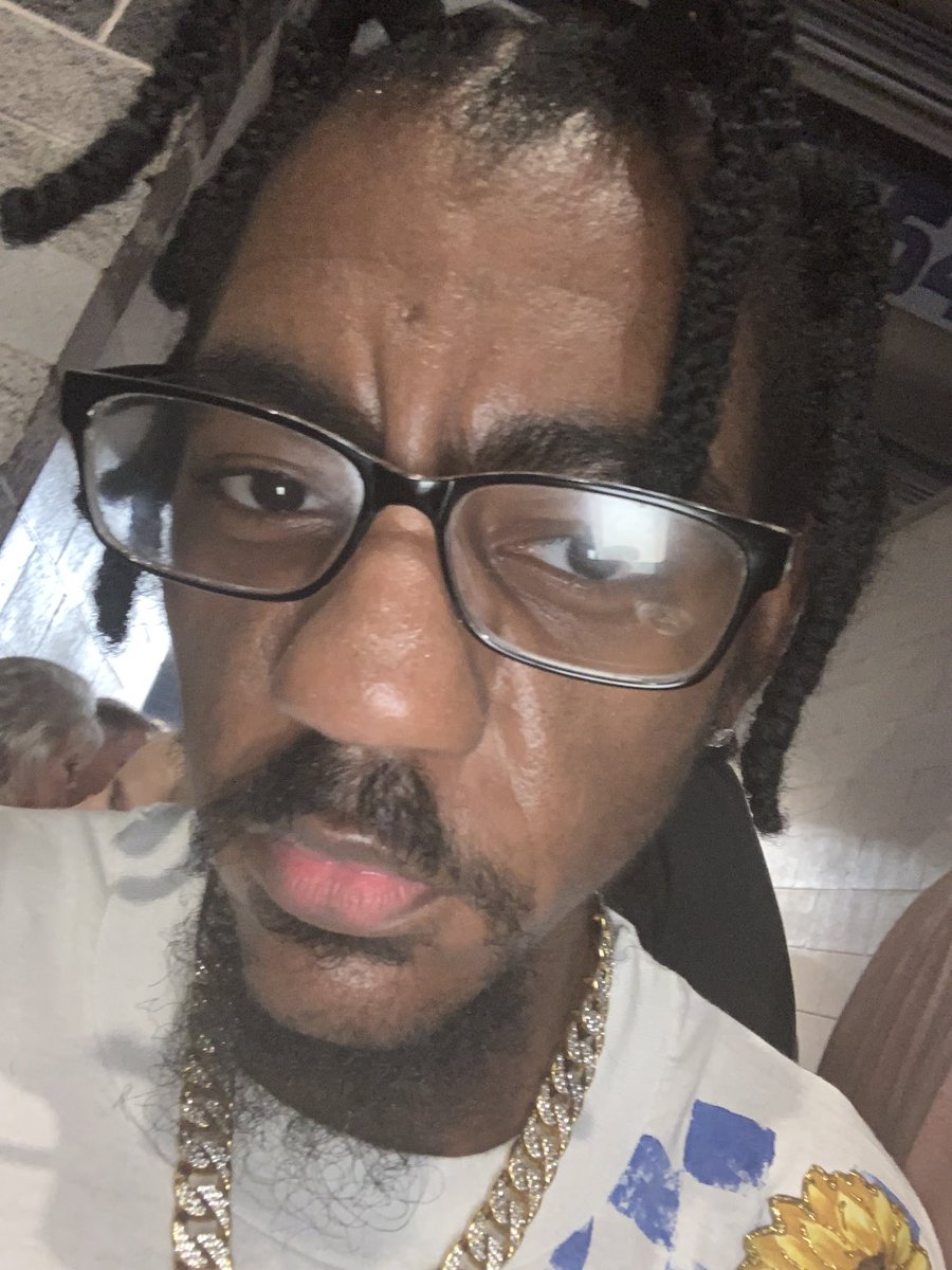 MasksBand's tweet image. Hold on the Luke combs concert cause of lightning