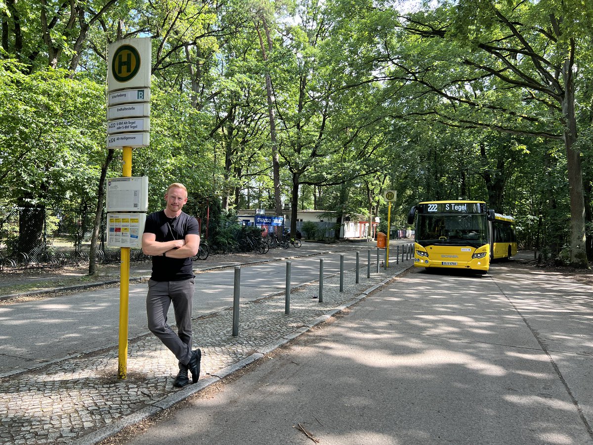 Gute Nachrichten: Das Strandbad #Tegel geht nach jahrelangem und am Ende erfolgreichen Einsatz bereits in die dritte Badesaison in Folge und auch in diesem Jahr fährt ein Bus von Tegel bis vor die Tür und zurück. <a href="/ilovetegel/">I Love Tegel e.V.</a>