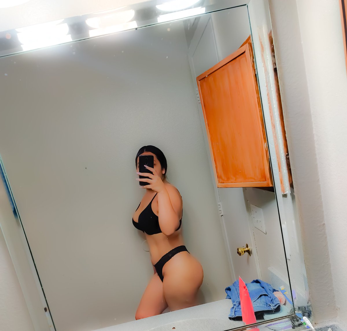 g79523's tweet photo. @OnlyFans 
Tengo promoción,corre!
https://t.co/u0VMeAbonr
#onlyfanslatinas #onlyfansgirl #onlyfans #onlyfanspromo #onlyfansmodel https://t.co/DOafcR3cCe